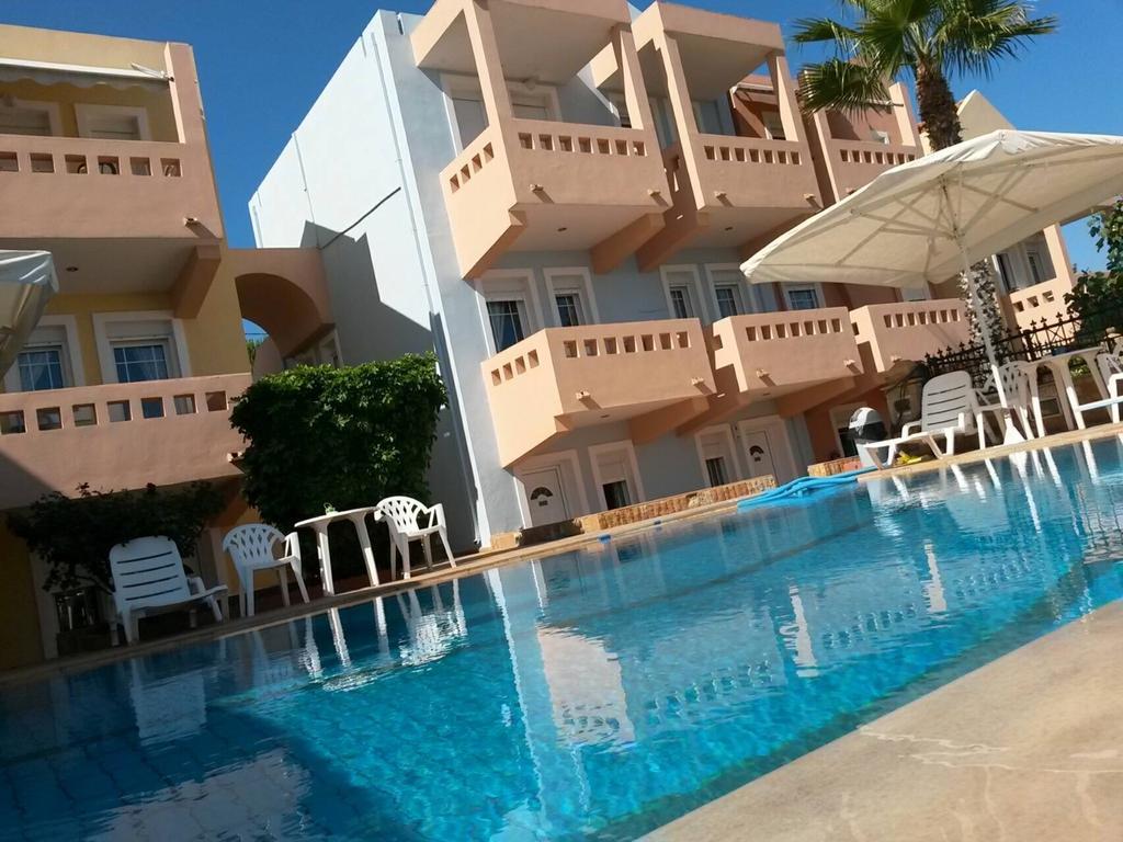 Toulipa Rooms Agia Ermioni Exterior foto